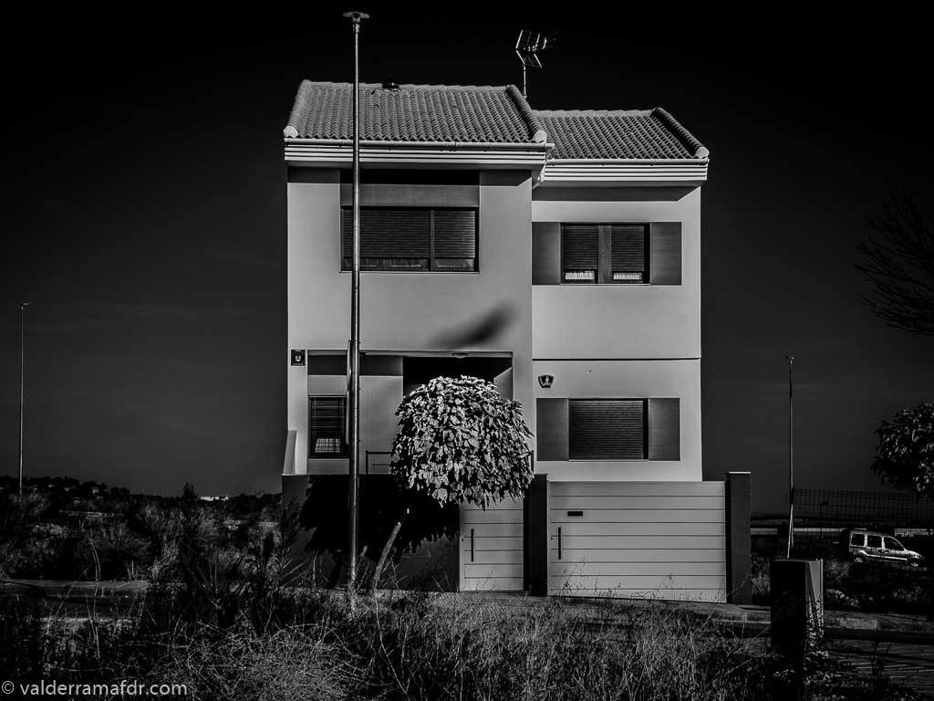 Casa Solitaria