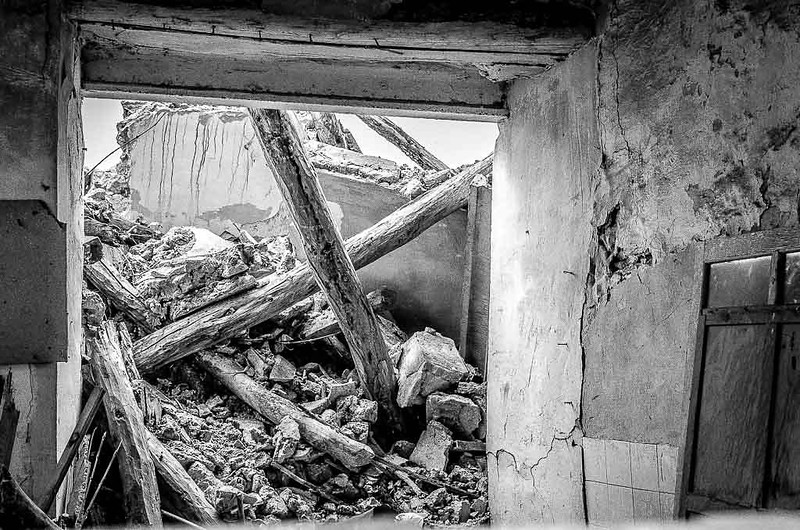Solares y casas abandonadas-6